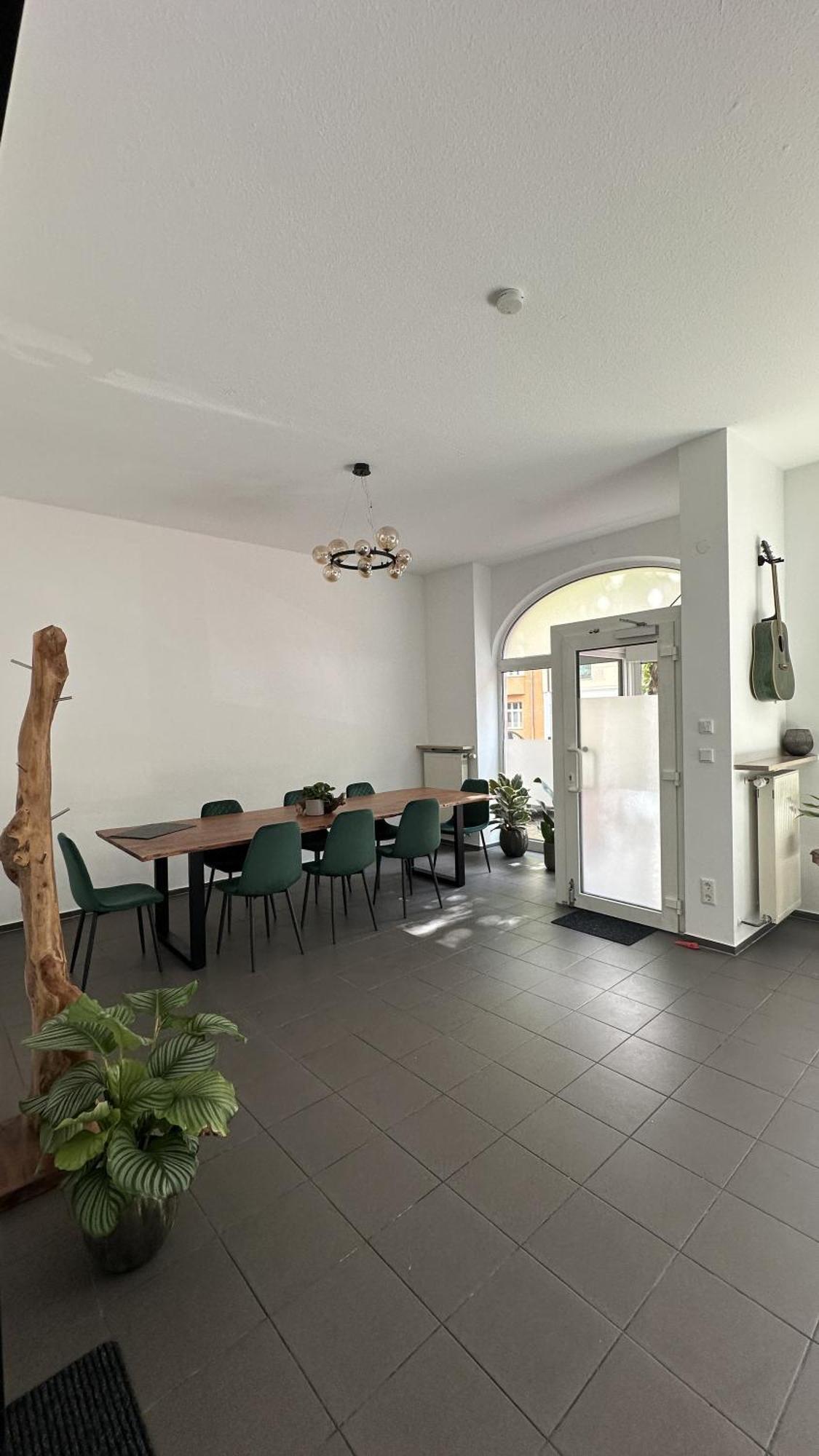 Apartment Upperroom -